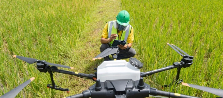 drone technology in smart farming.jpg